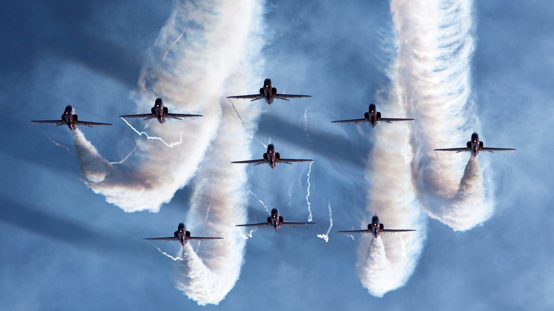 从伯纳乌到CBA赛场，当梅西隐形公牛沉睡，焦点之战如何点亮一座城的脉搏？