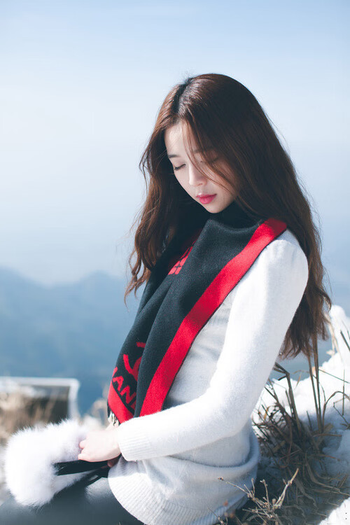 布伦森主宰比赛！纽约尼克斯火力全开，凤凰城太阳黯淡无光