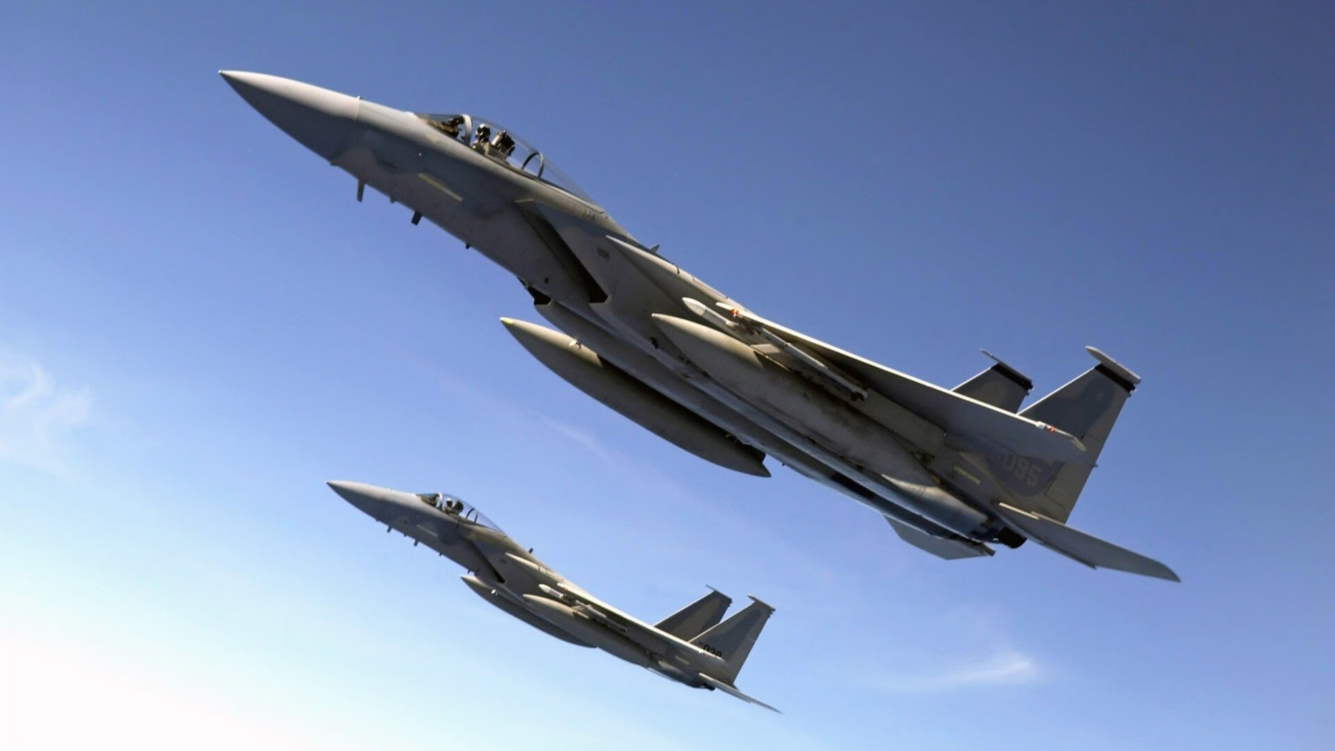 绝杀！奇迹在最后1秒降临 苏亚雷斯双响难救主，勒沃库森史诗逆转捍卫不败金身