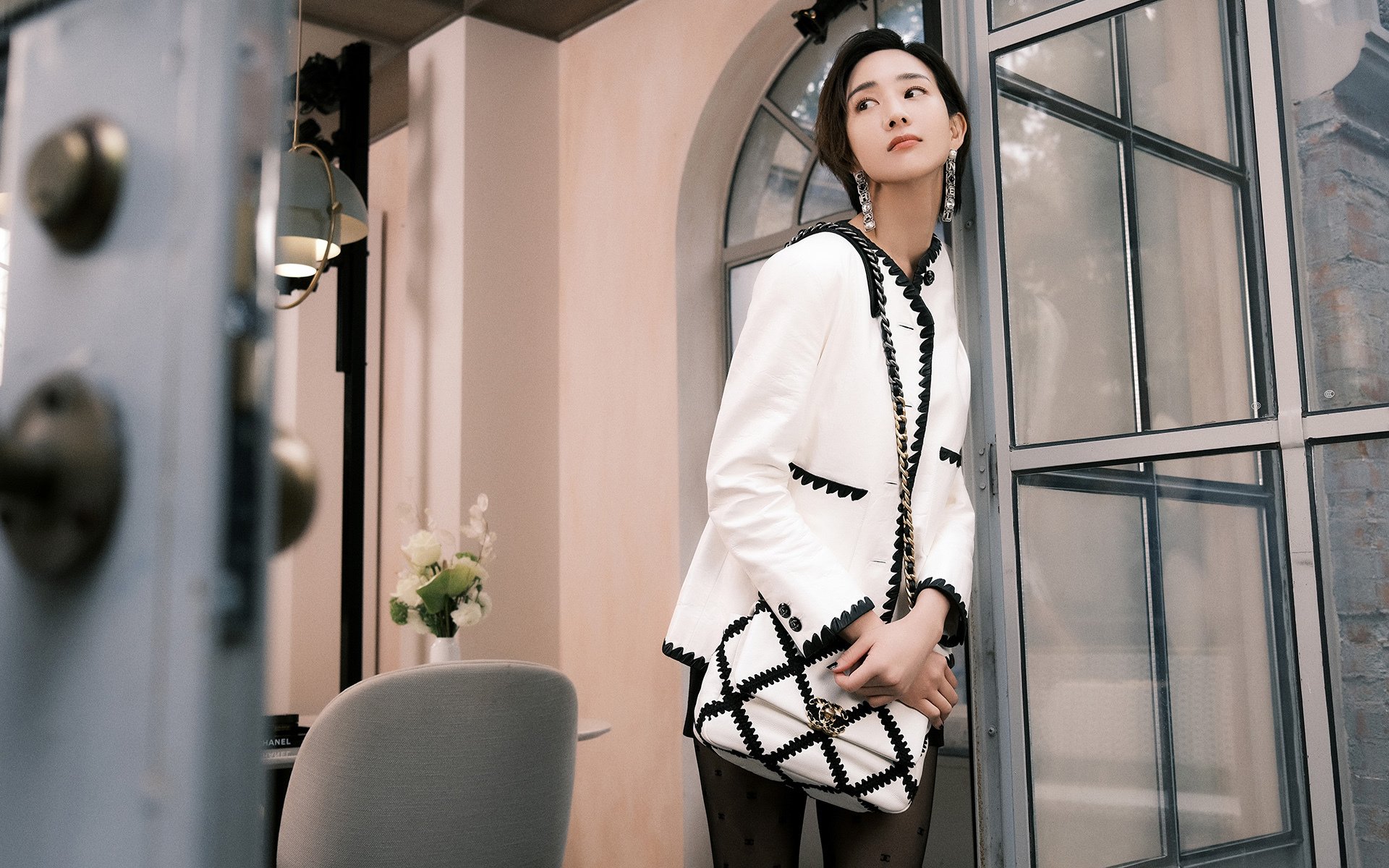 国家队战场与俱乐部舞台，当加纳团队稳胜遇见莱万个人英雄主义