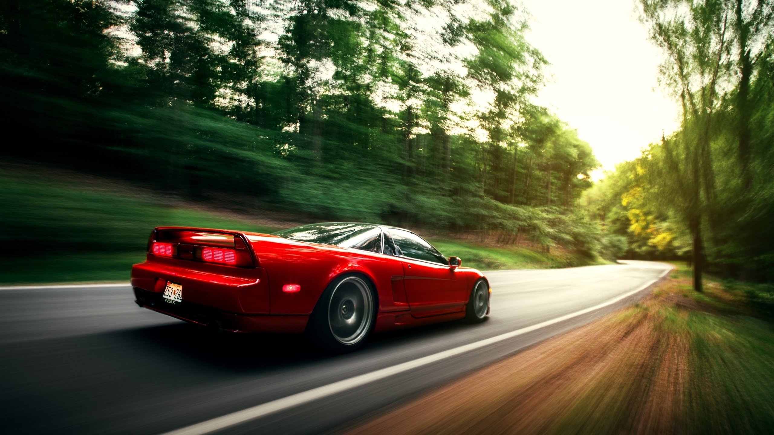 战术交响曲，从哥斯达黎加的绿茵压制到厄德高的街道接管