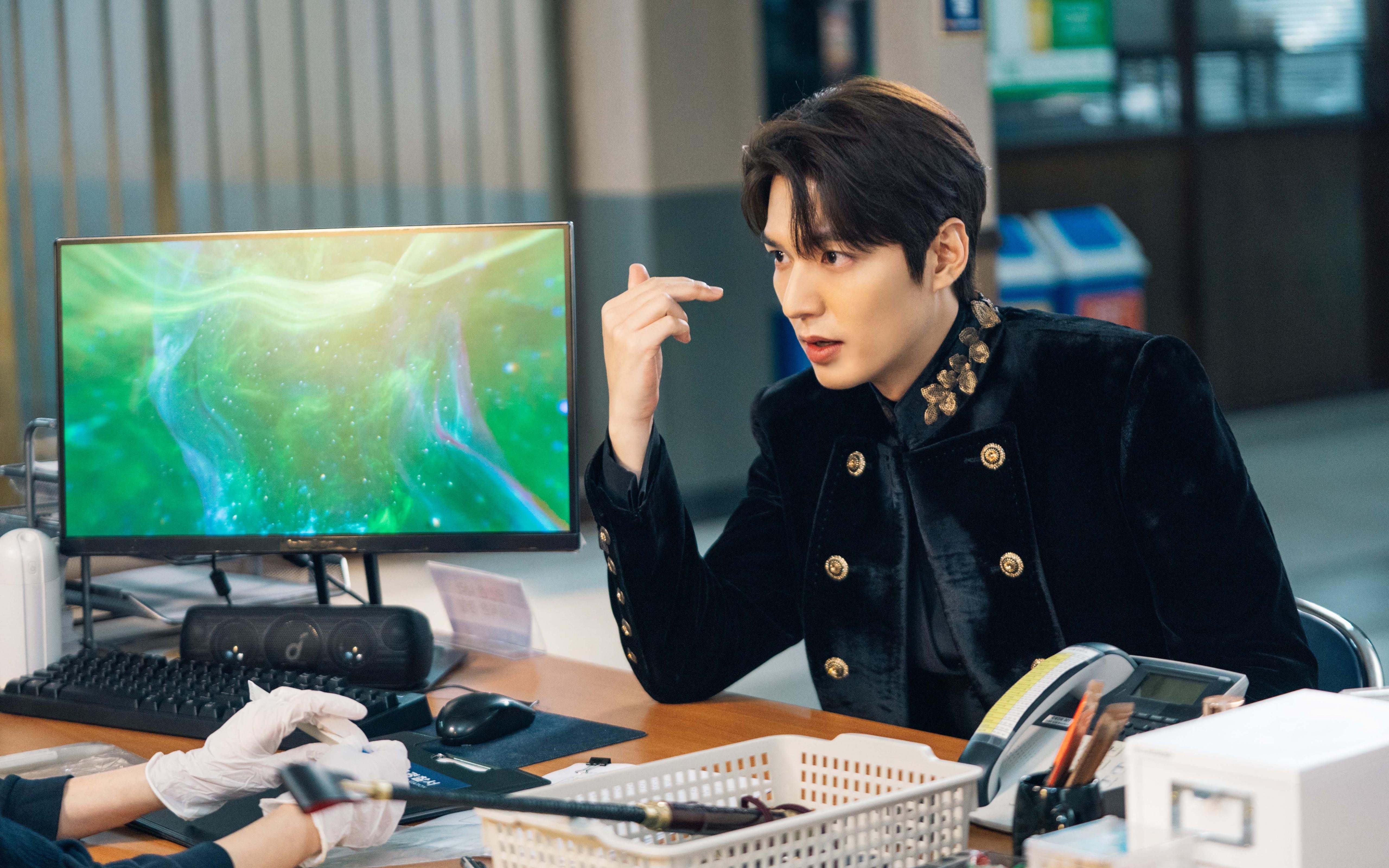 2026世界杯之夜，楚阿梅尼关键进球定乾坤