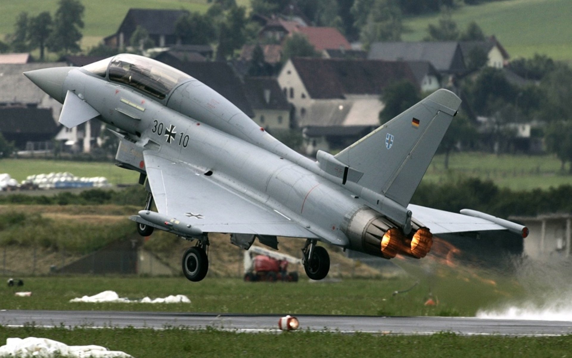 黑马之舞，南非2-1莱比锡红牛，坎特决胜时刻闪耀