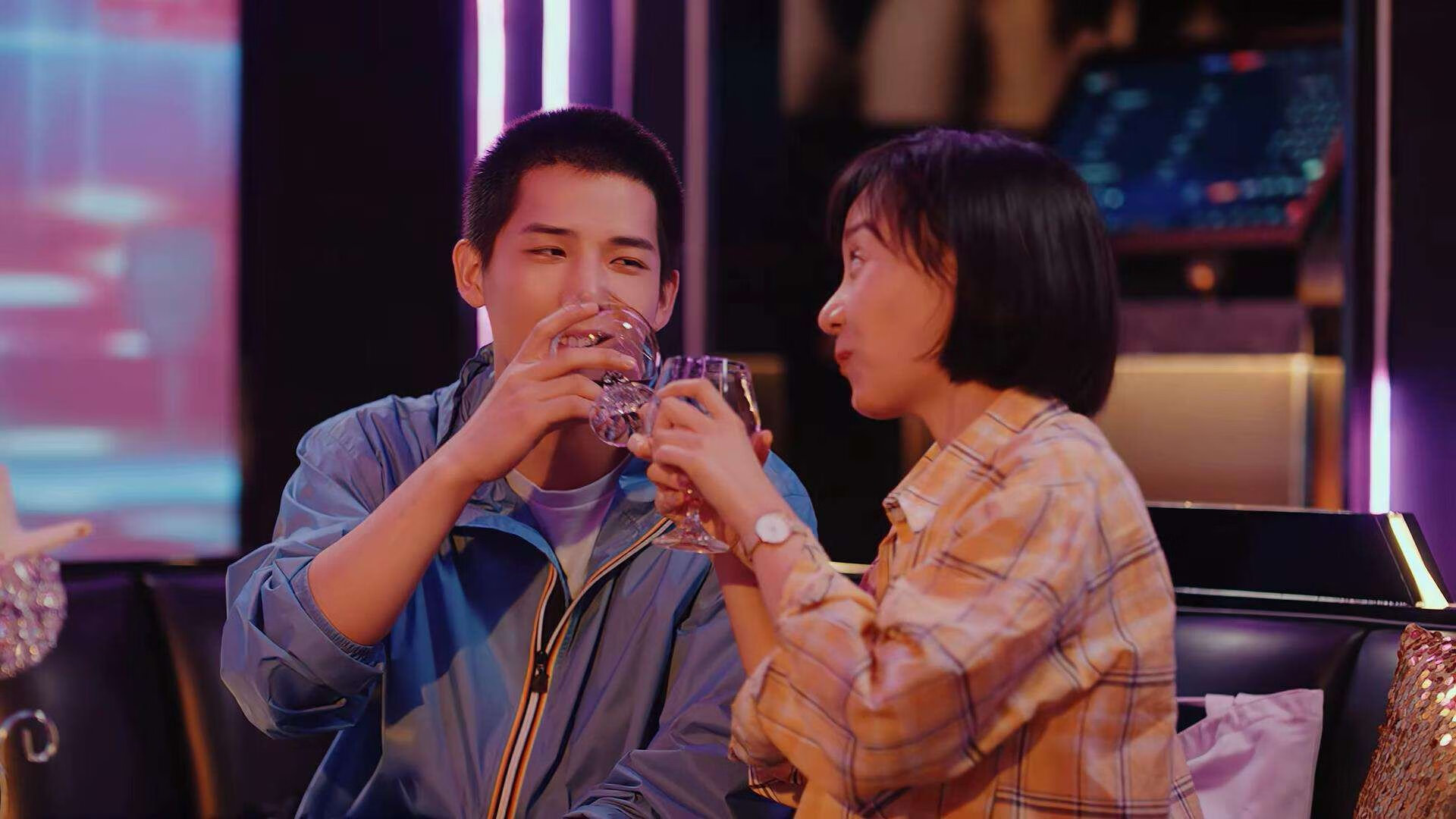 迪巴拉的璀璨与曼联的阴影，当个人天才遇上体系碾压